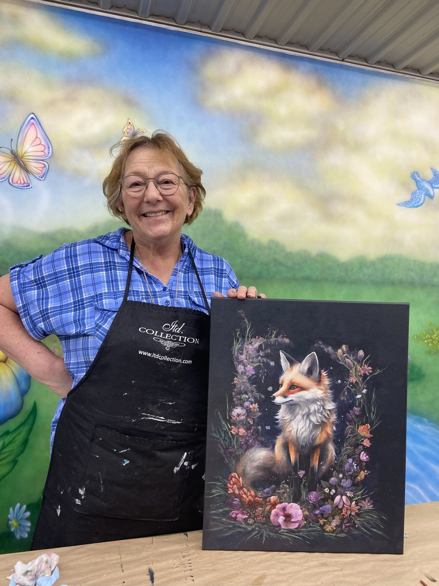 Layers of Light: Blended Canvas and Decoupage Workshop