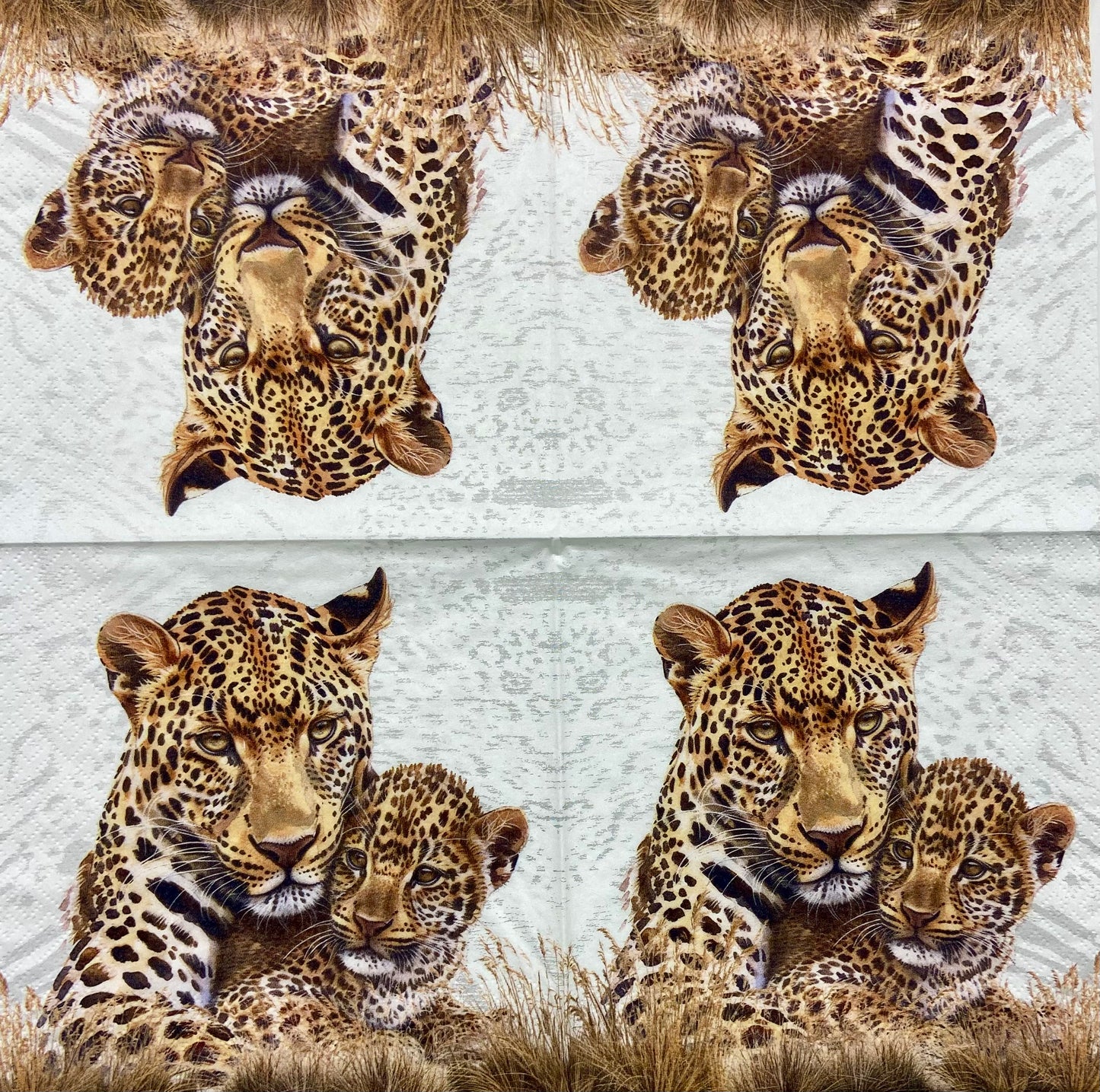 Decoupage Napkins 6.5" (2pcs)- Leopard Mum & Cub