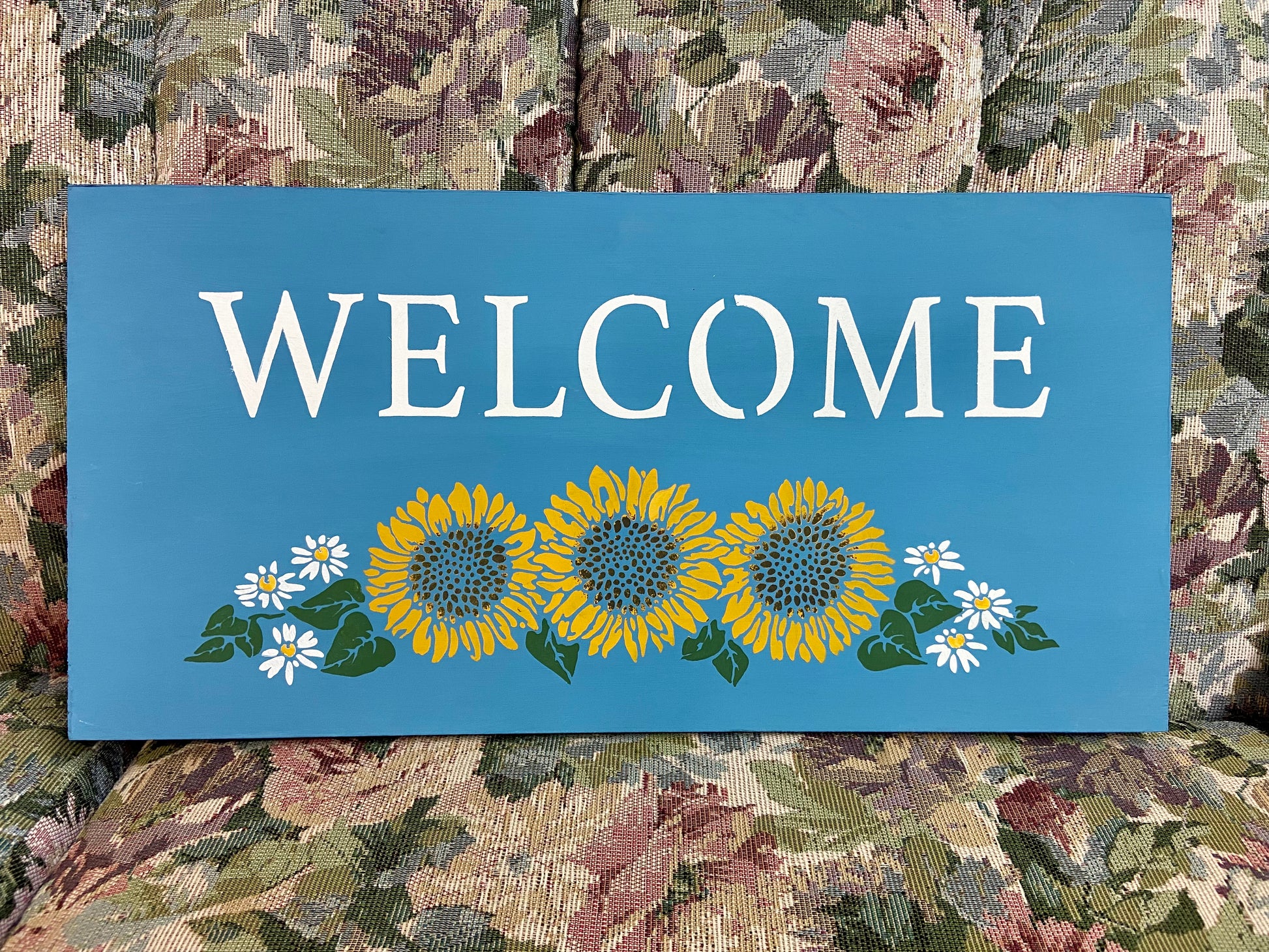 TCW The Crafters Workshop 16.5” x 6″ Sign Stencil - Sunflower Spray 