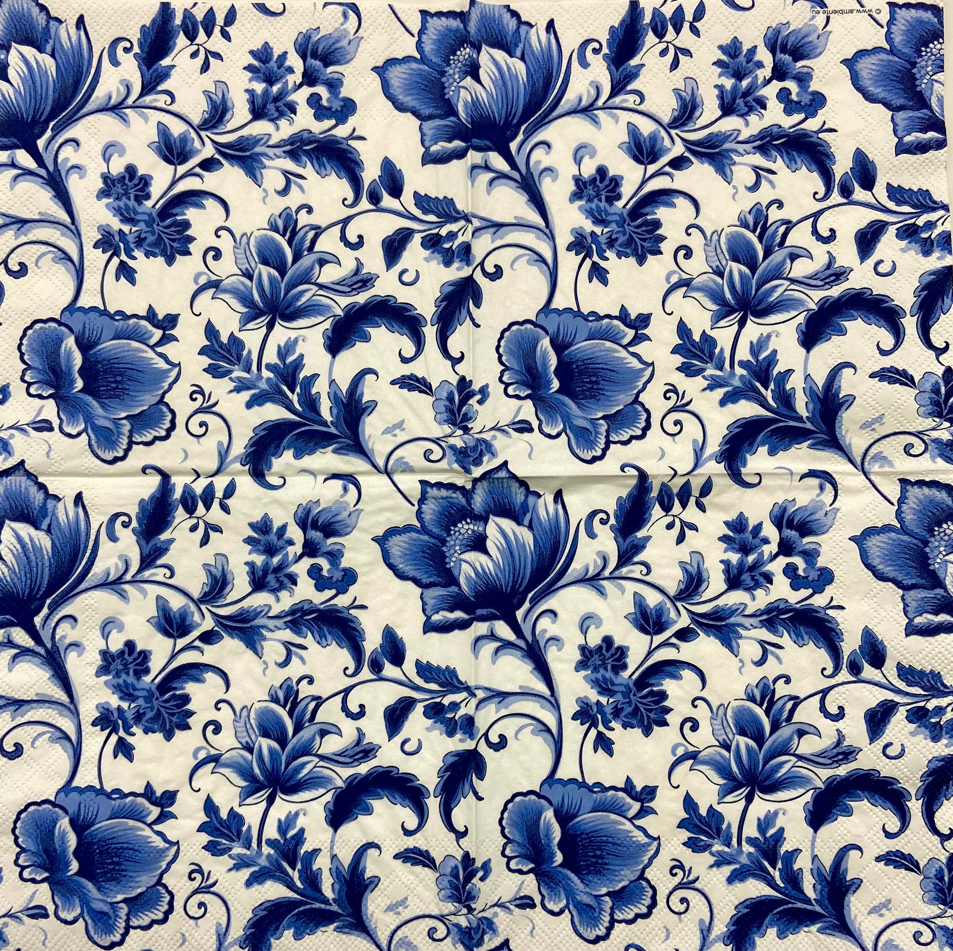 Decoupage Napkins 6.5" (2pcs)- Delft Blue Florals