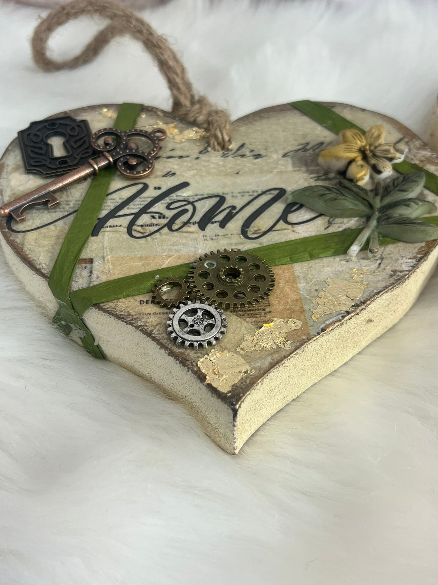 Mixed Media Chunky Heart Workshop