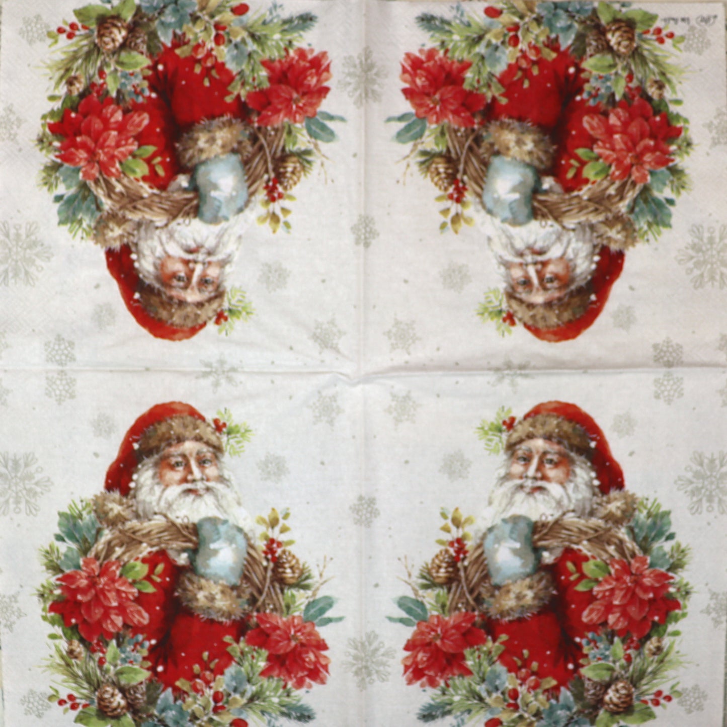 Decoupage Napkins 6.5" - Santa's Wreath