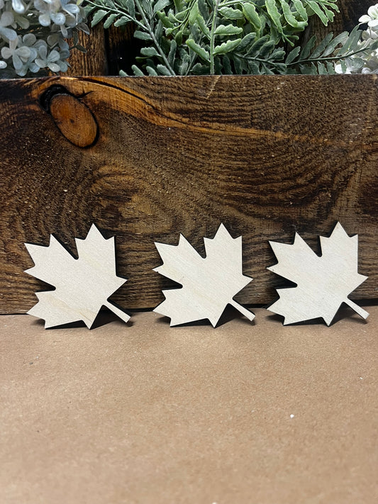 Wooden Maple Leaf (3pk)